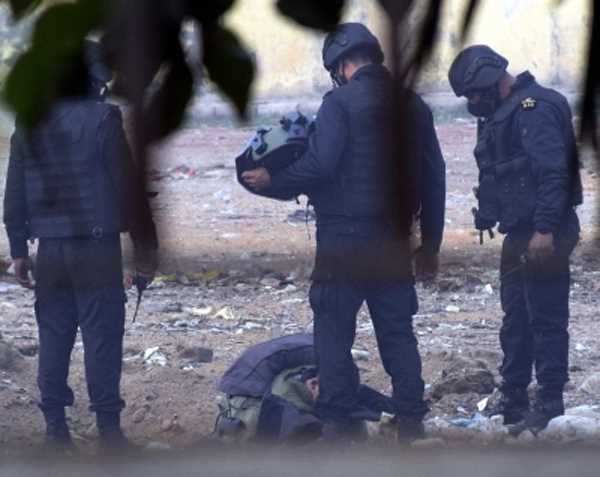 दिल्ली में टाइमर लगा आईईडी बरामद